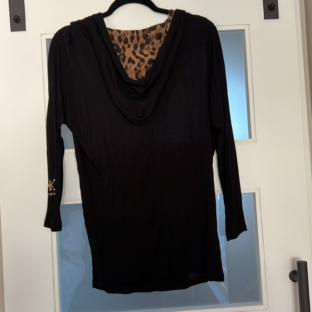 Top - Picture 6 of 6